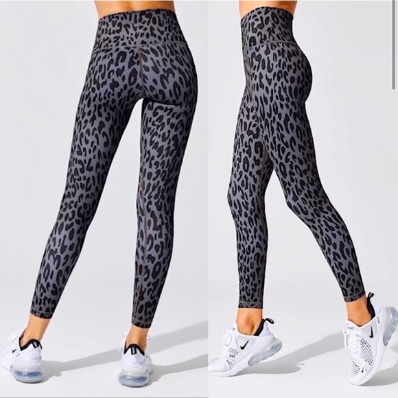 Carbon38 Pants - Carbon38 high rise 7/8 legging in gray & black leopard print small